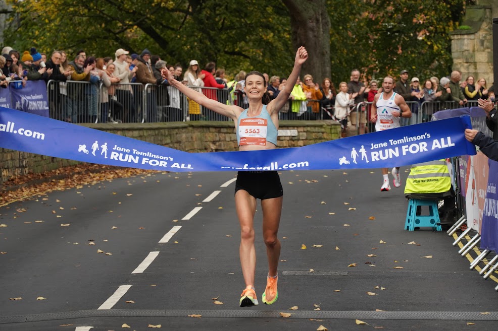 Abbie Donnelly breaks female Run For All 10K record at City of Lincoln