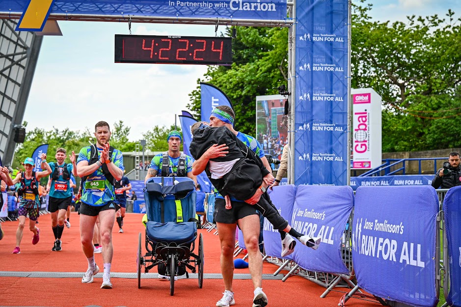 ROB BURROW LEEDS MARATHON AND HALF MARATHON RAISE OVER £4MILLION Run